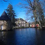 Villa Chateau De Lassay - Charming Castle For Rent In Sarthe *