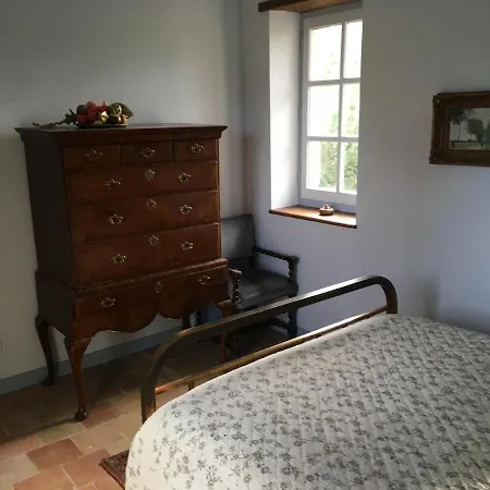 Villa Chateau De Lassay - Charming Castle For Rent In Sarthe