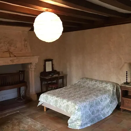 Chateau De Lassay - Charming Castle For Rent In Sarthe Saint-Michel-de-Chavaignes