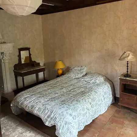 Chateau De Lassay - Charming Castle For Rent In Sarthe ヴィラ Saint-Michel-de-Chavaignes