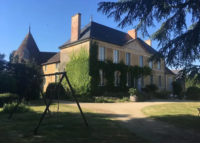 Villa Chateau De Lassay - Charming Castle For Rent In Sarthe Saint-Michel-de-Chavaignes