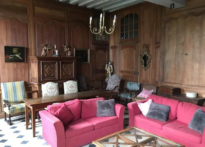 Chateau De Lassay - Charming Castle For Rent In Sarthe * Saint-Michel-de-Chavaignes